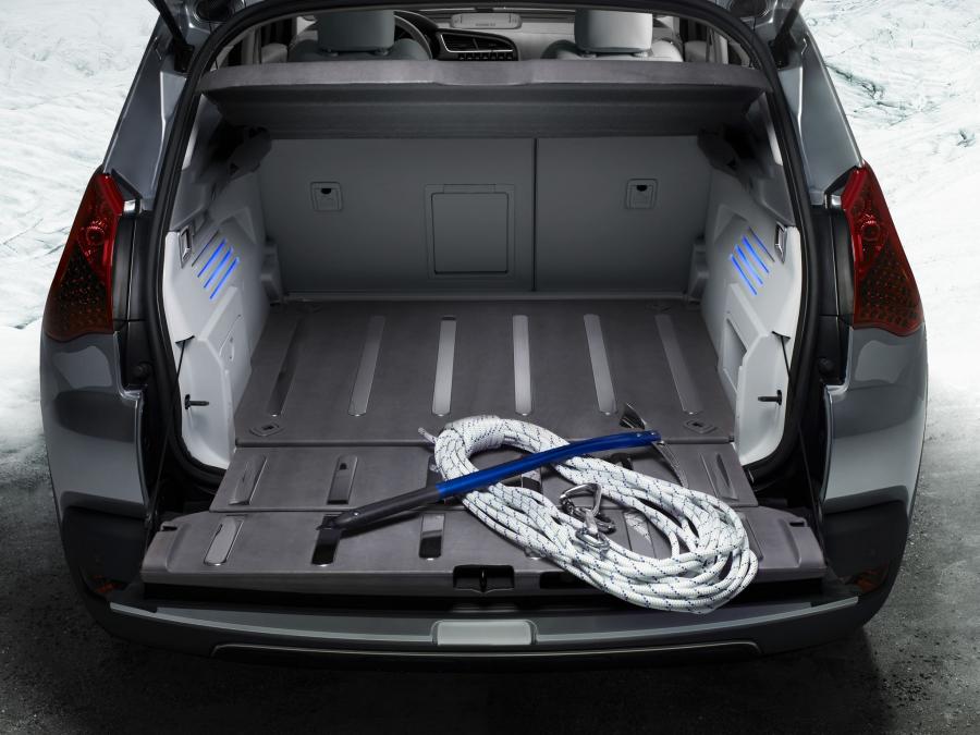  Peugeot Prologue HYbrid4 Concept 2008 года  (фото 12 из 12)